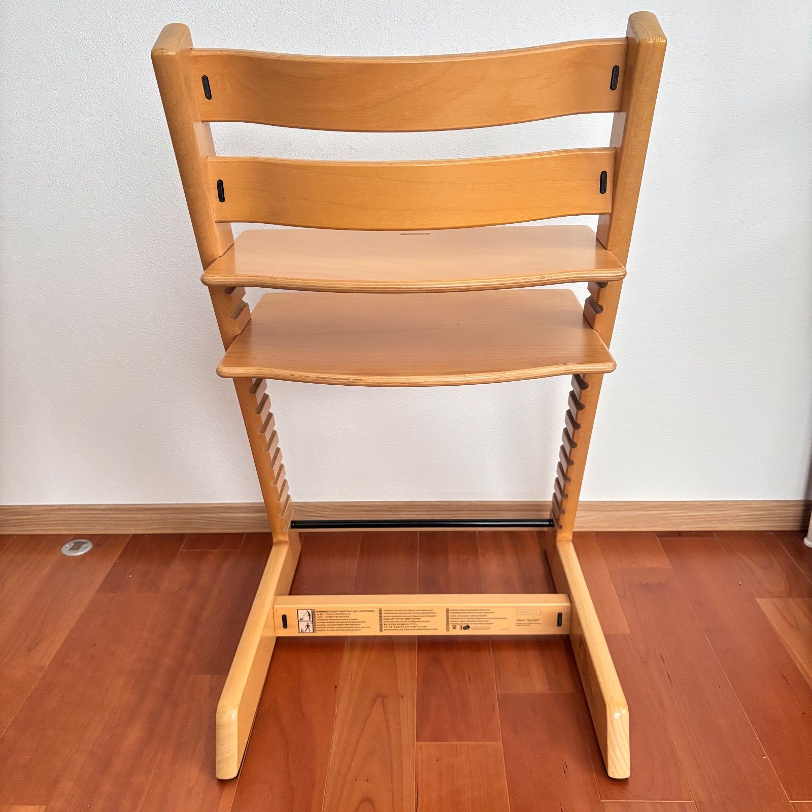 ストッケ トリップ トラップ ベビーチェア+トレイ+延長グライダー 付属