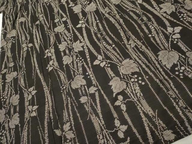 平和屋着物○本場大島紬 泥染め 一元7マルキ 南天蔦の葉文 正絹 逸品