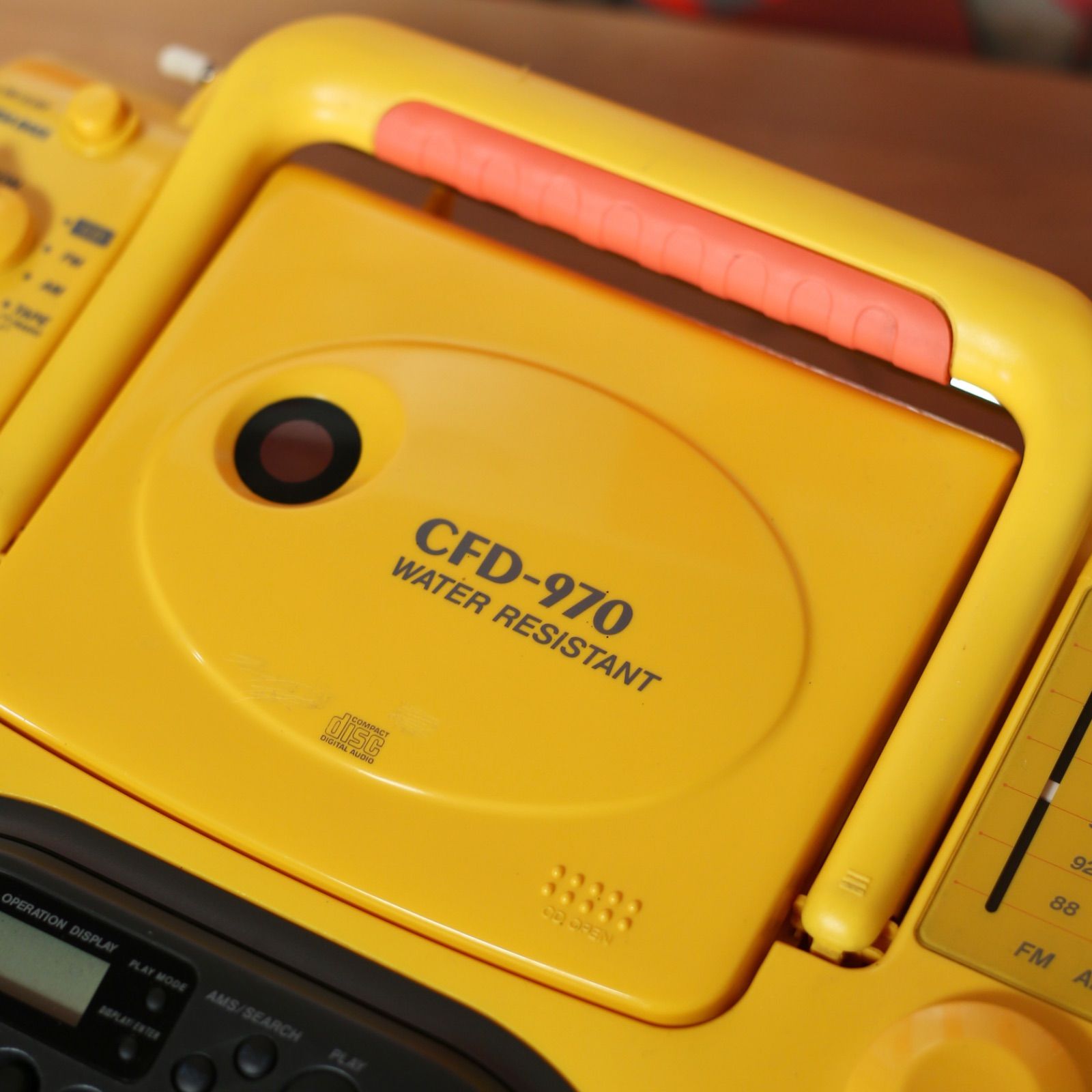 SONY SPORTS CFD-970 MEGABASS搭載 防滴仕様 CDラジカセ ソニー