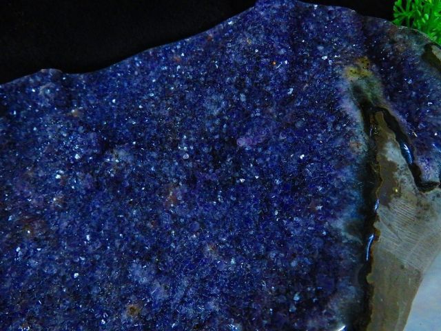 ウルグアイ産☆ 天然水晶☆絶品超濃い濃い超美しい☆アメジスト