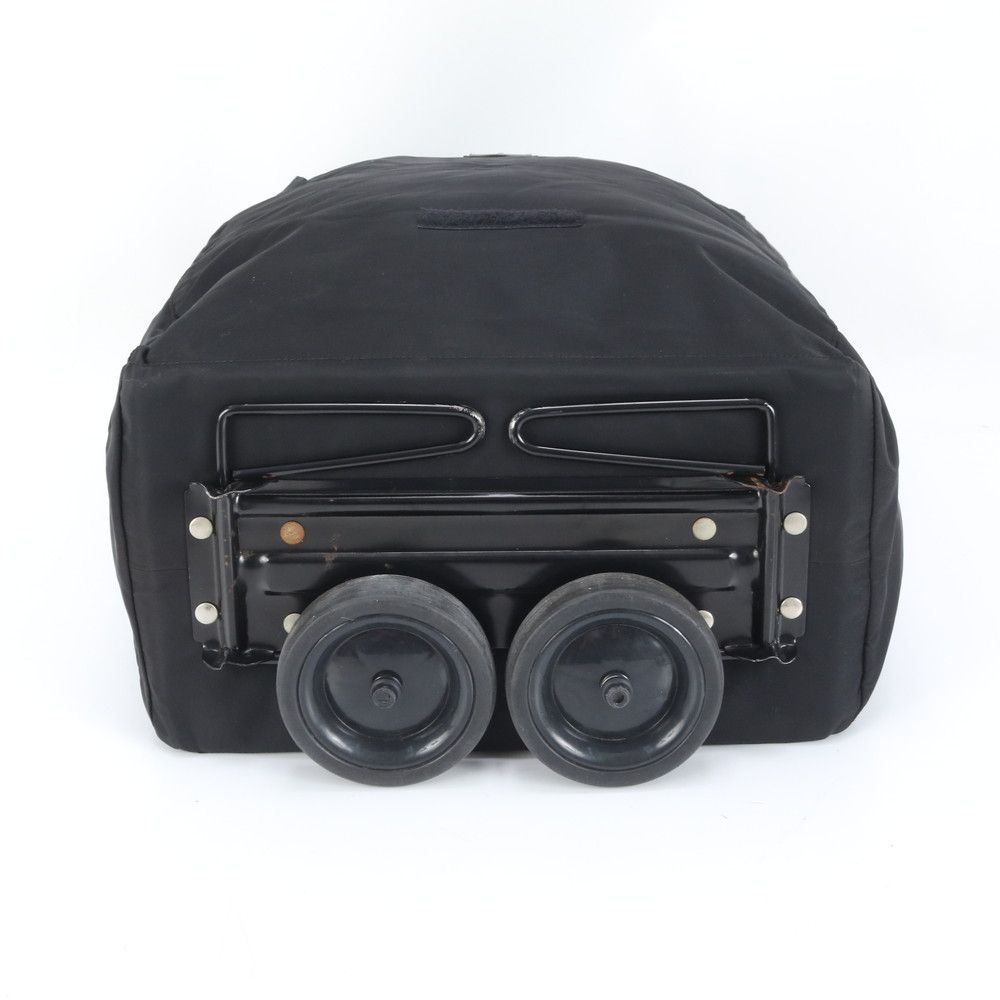 美品 プラダ テスート ナイロン トライアングルロゴ スーツケース