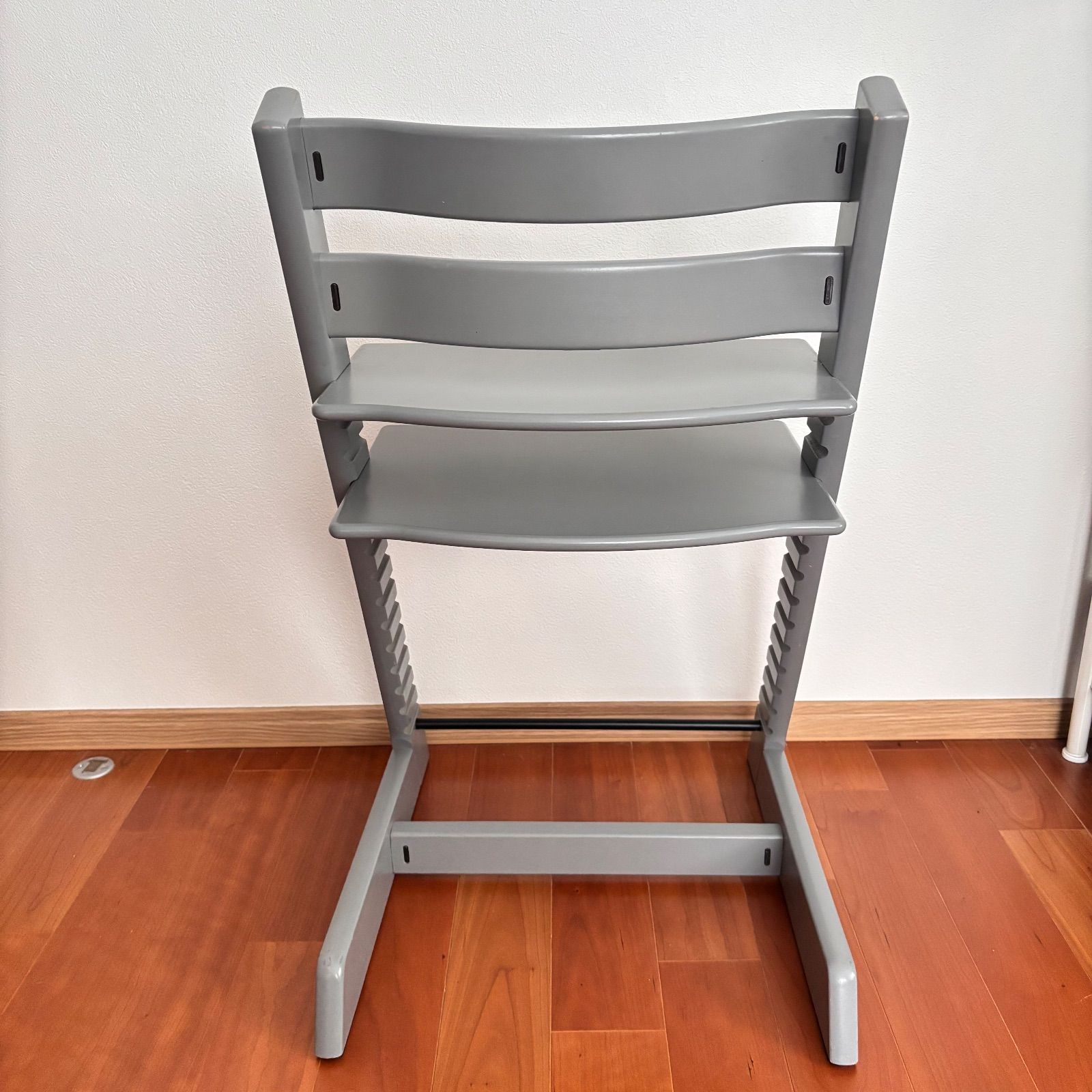 ストッケ トリップ トラップ ベビーチェア+トレイ+延長グライダー 付属