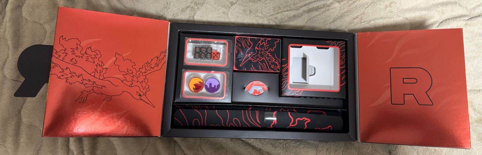 海外限定 ロケット団 ファイヤー サプライセット - メルカリ