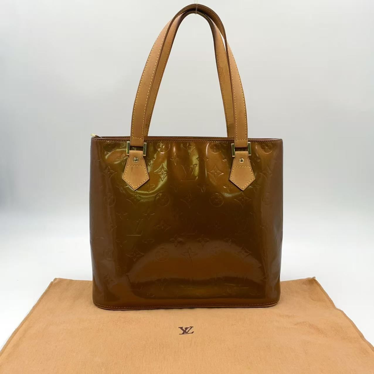 LOUIS VUITTON ヒューストン モノグラムヴェルニ モノグラムヴェルニ