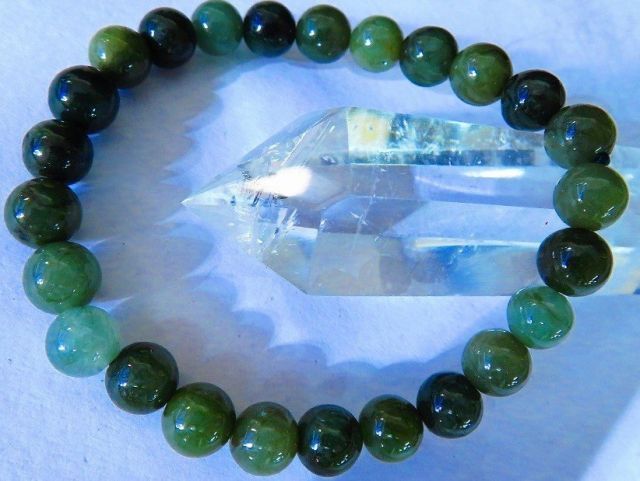 ！極上！☆レア☆美麗☆糸魚川翡翠☆ろうかん質ブレスレット 月末限定特価！極上！☆レア☆美麗☆糸魚川翡翠☆ろうかん質