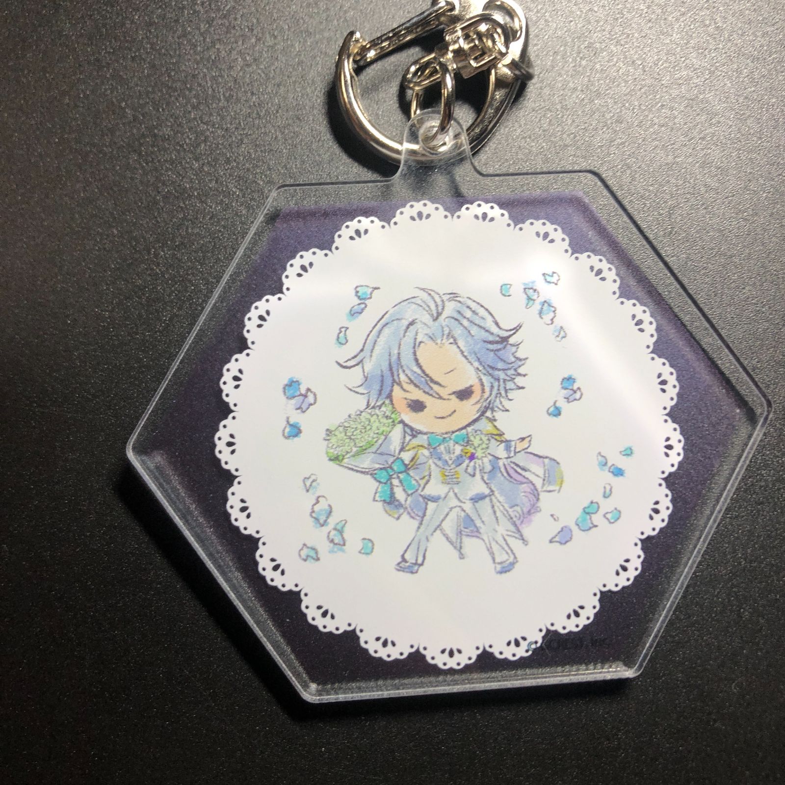 夢王国と眠れる100人の王子様 アクリルキーホルダー 夢100 - メルカリ