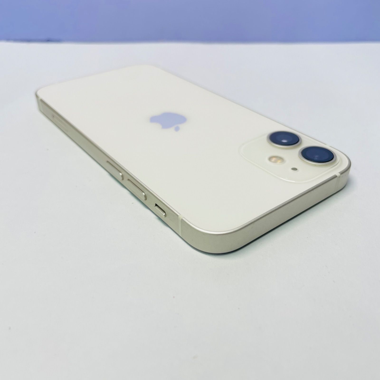 【海外モデル★ほぼ新品同様★電池新品】iPhone12 mini 256GB 白 ☘️電池新品☘️ iPhone 12 64GB ホワイト SIMフリー 本体 ムスビー
