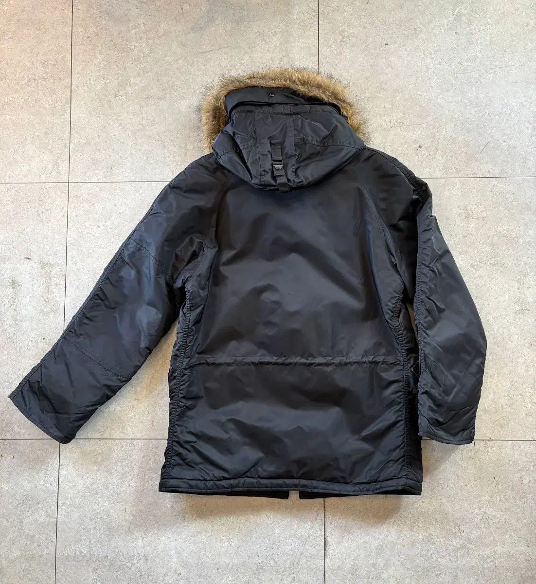アルファ インダストリーズ N3B ファー フード パーカ - メルカリ