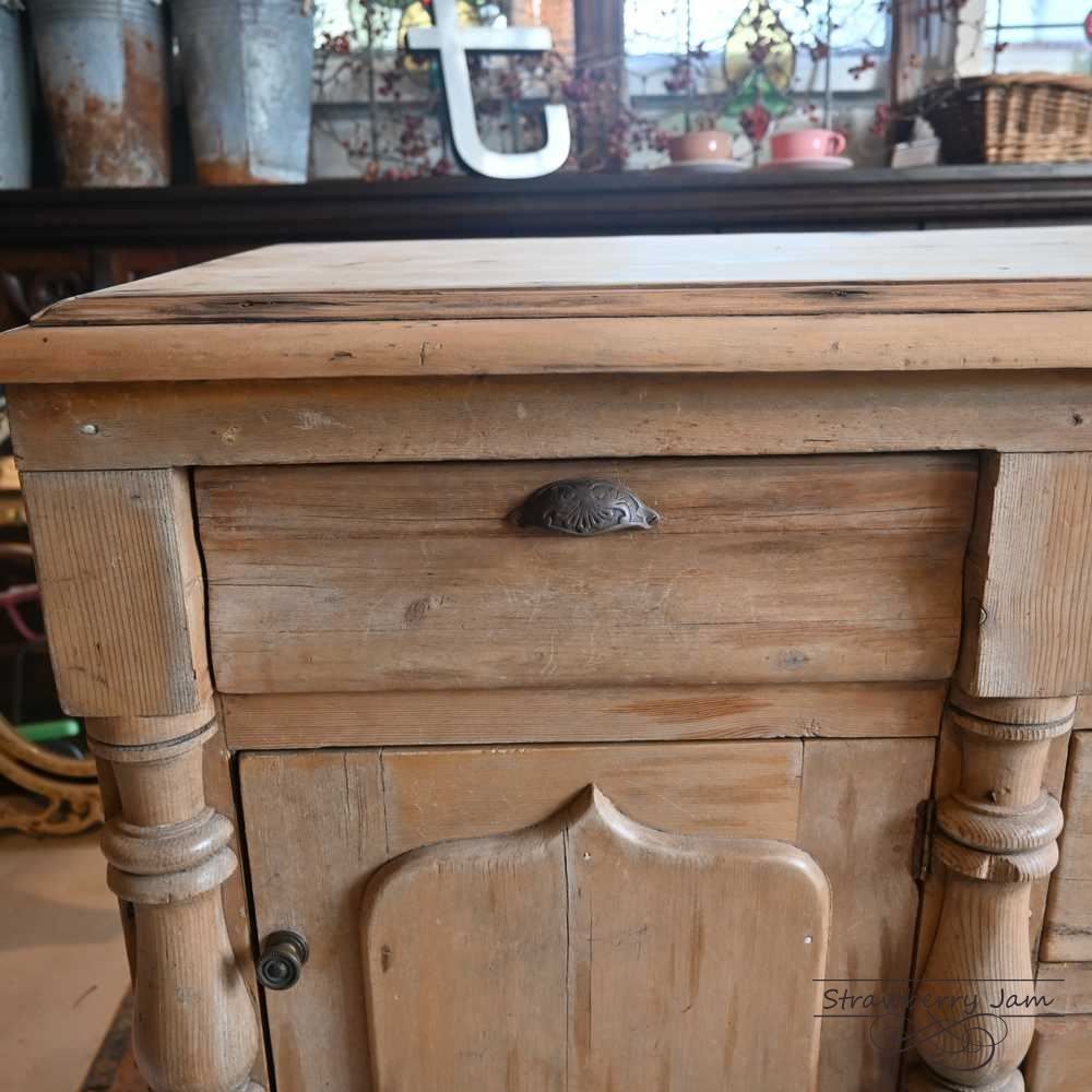 オールドパイン　チェスト　フランスアンティーク　イギリスアンティーク 1880年代ヴィクトリアンオールドパインチェスト（横幅86cm） イギリス