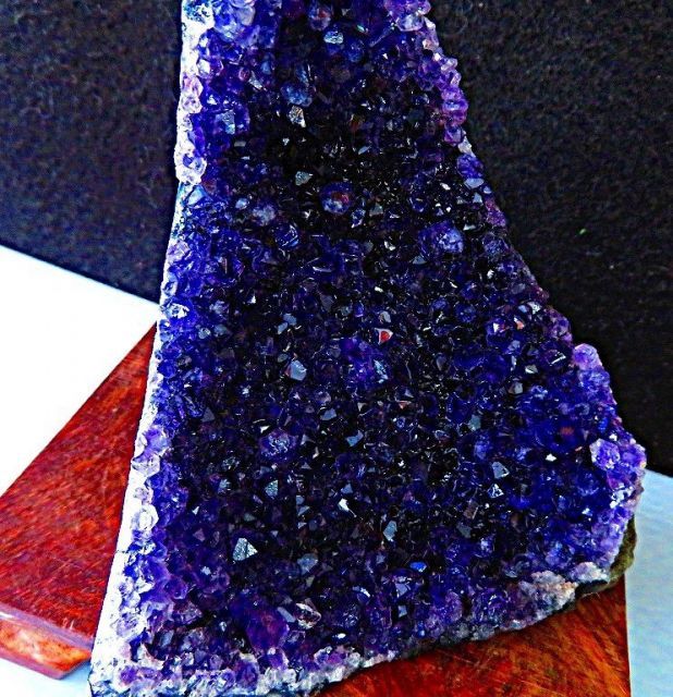 最高品質！ウルグアイ産⭐️アメジストたまごクラスター⭐️結晶の上に更に結晶⭐️ N68 最高品質！ウルグアイ産⭐️アメジストたまごクラスター⭐️結晶の上に