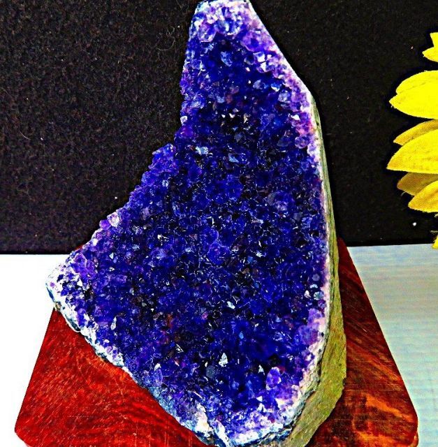 ウルグアイ産☆ 天然水晶☆絶品超濃い濃い超美しい☆アメジスト