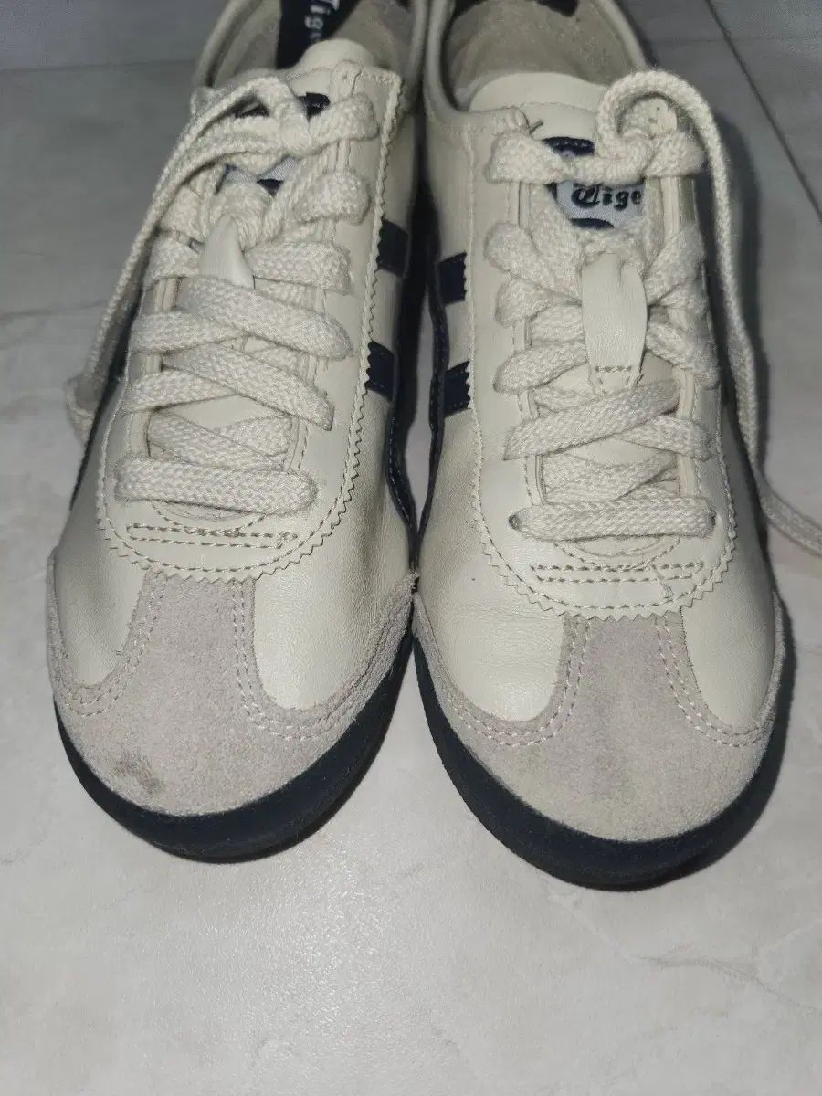  onitsuka tiger オニツカタイガー メキシコ66 バーチ スニーカー 靴