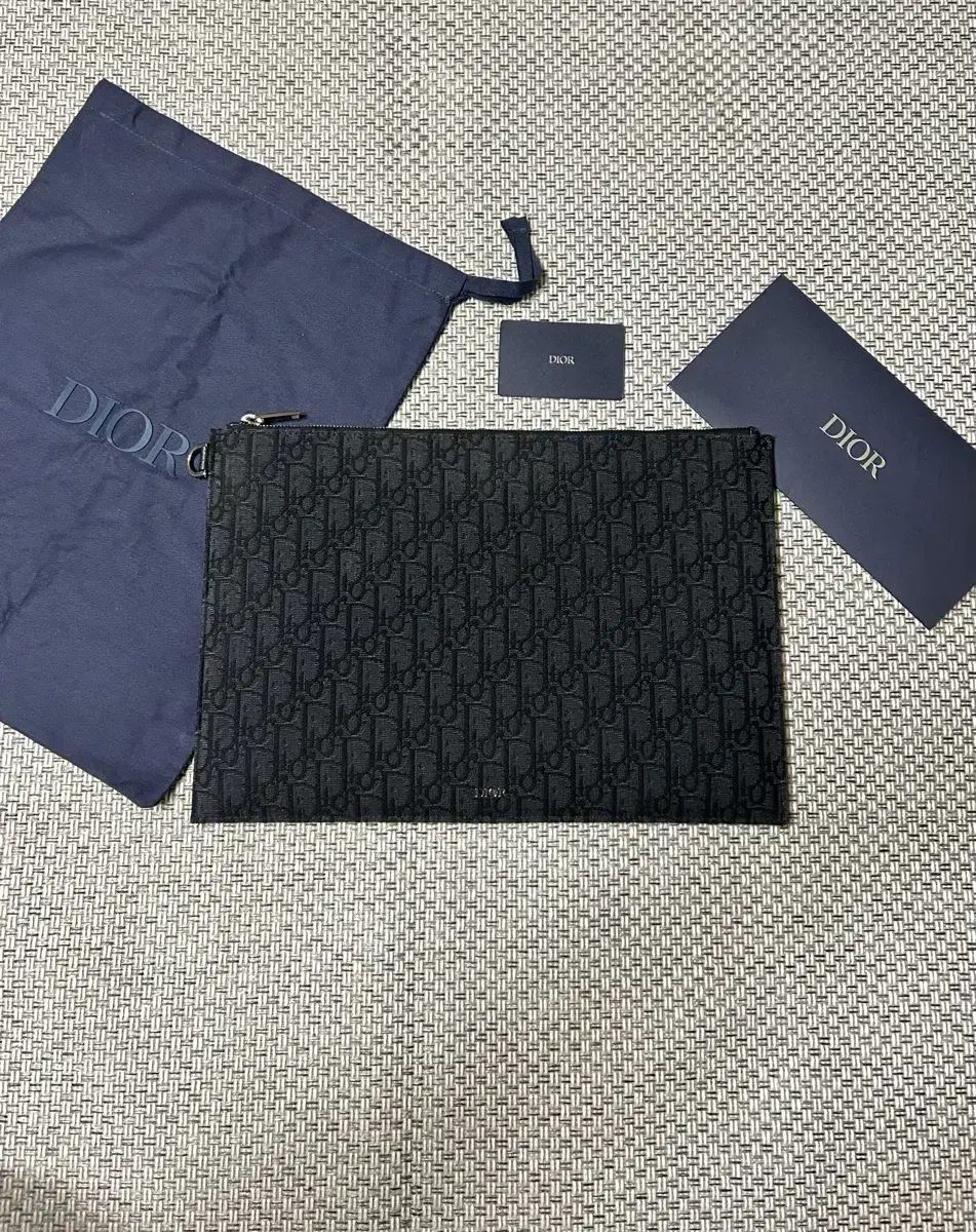 ディオール オブリーク ジャカード ポーチ クラッチバッグ A 4 ブラック