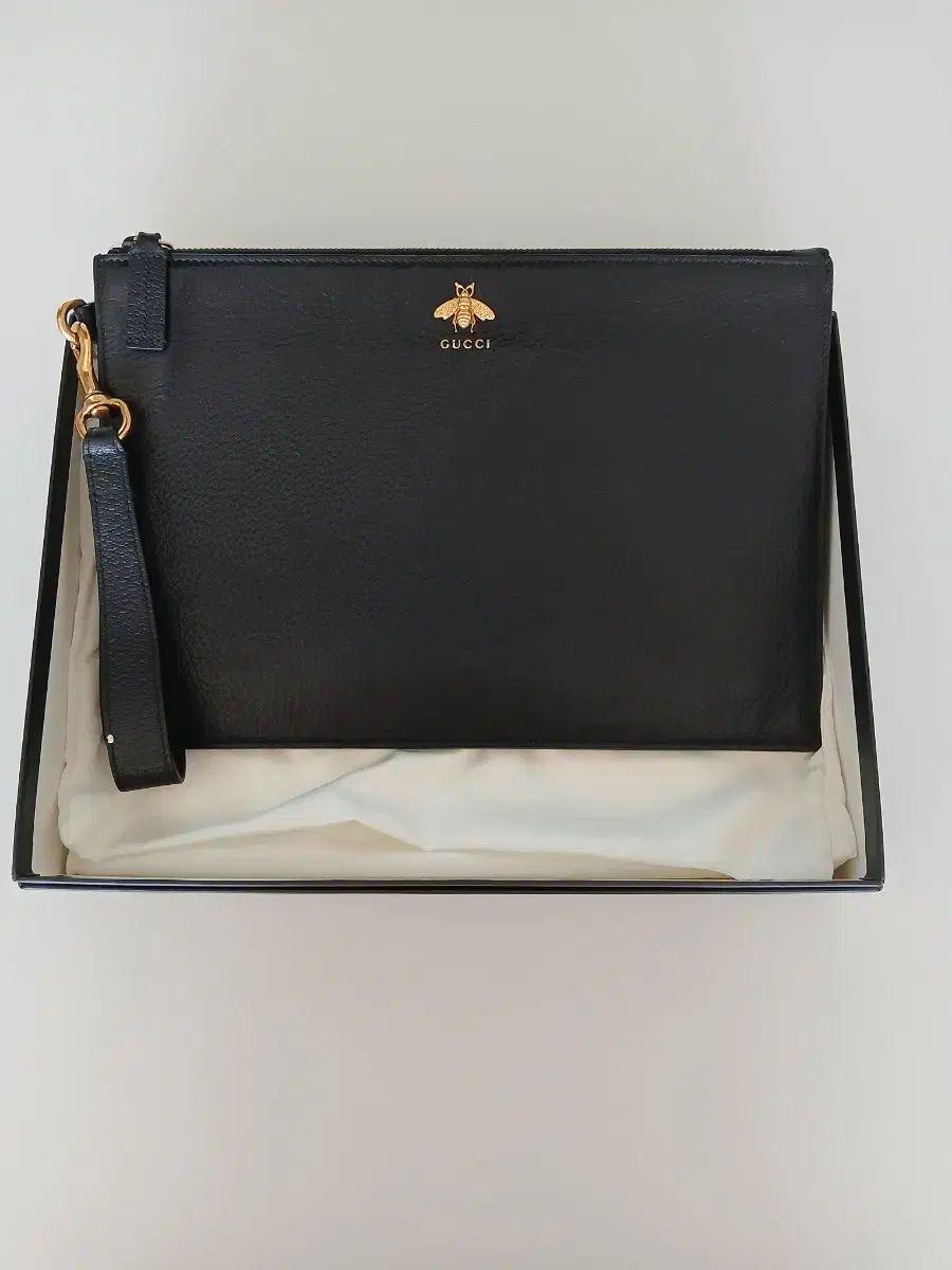 ほぼ |価格破壊 グッチ アニマリエ クラッチバッグ