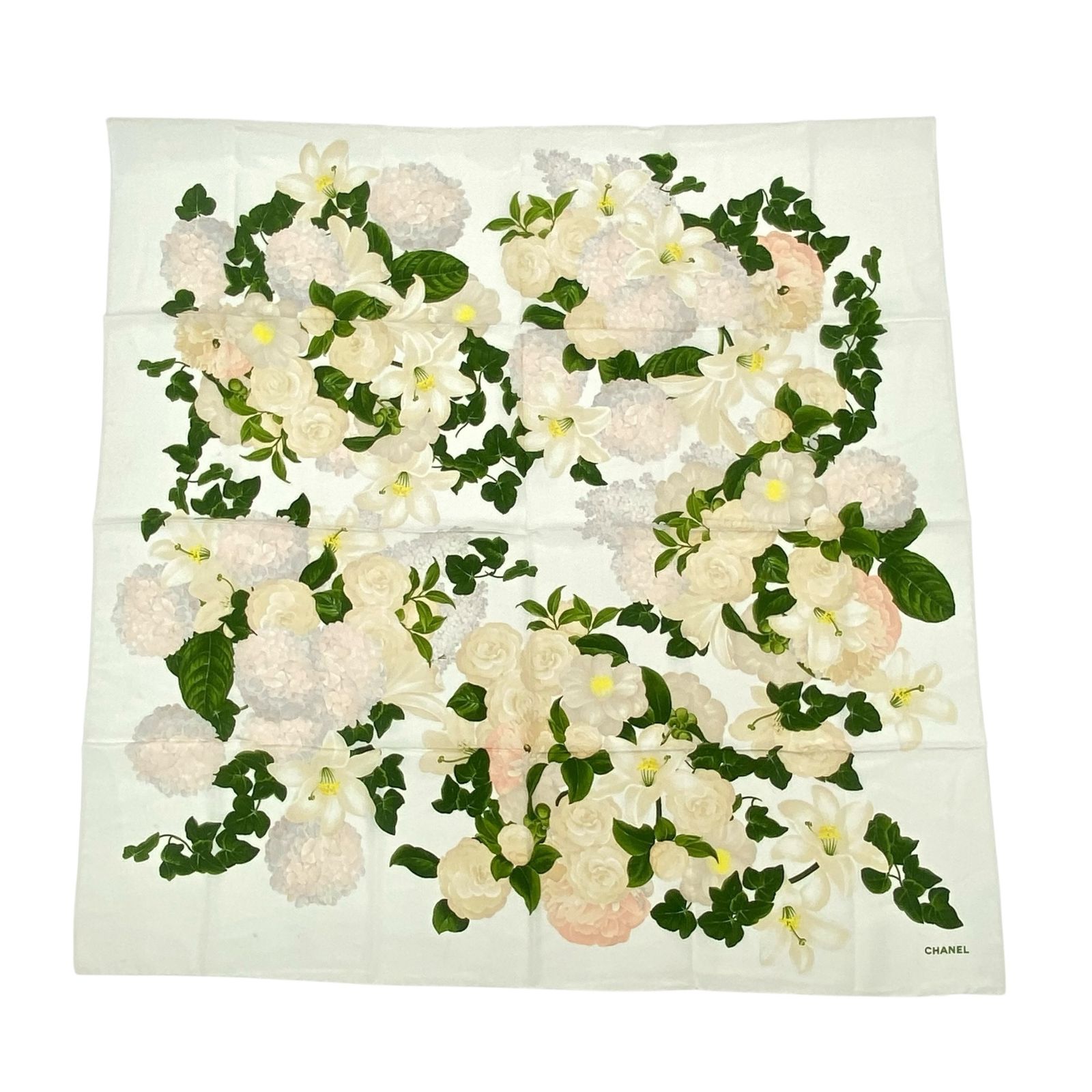 未使用品 CHANEL シャネル スカーフ 大判 シルク カメリア 花柄