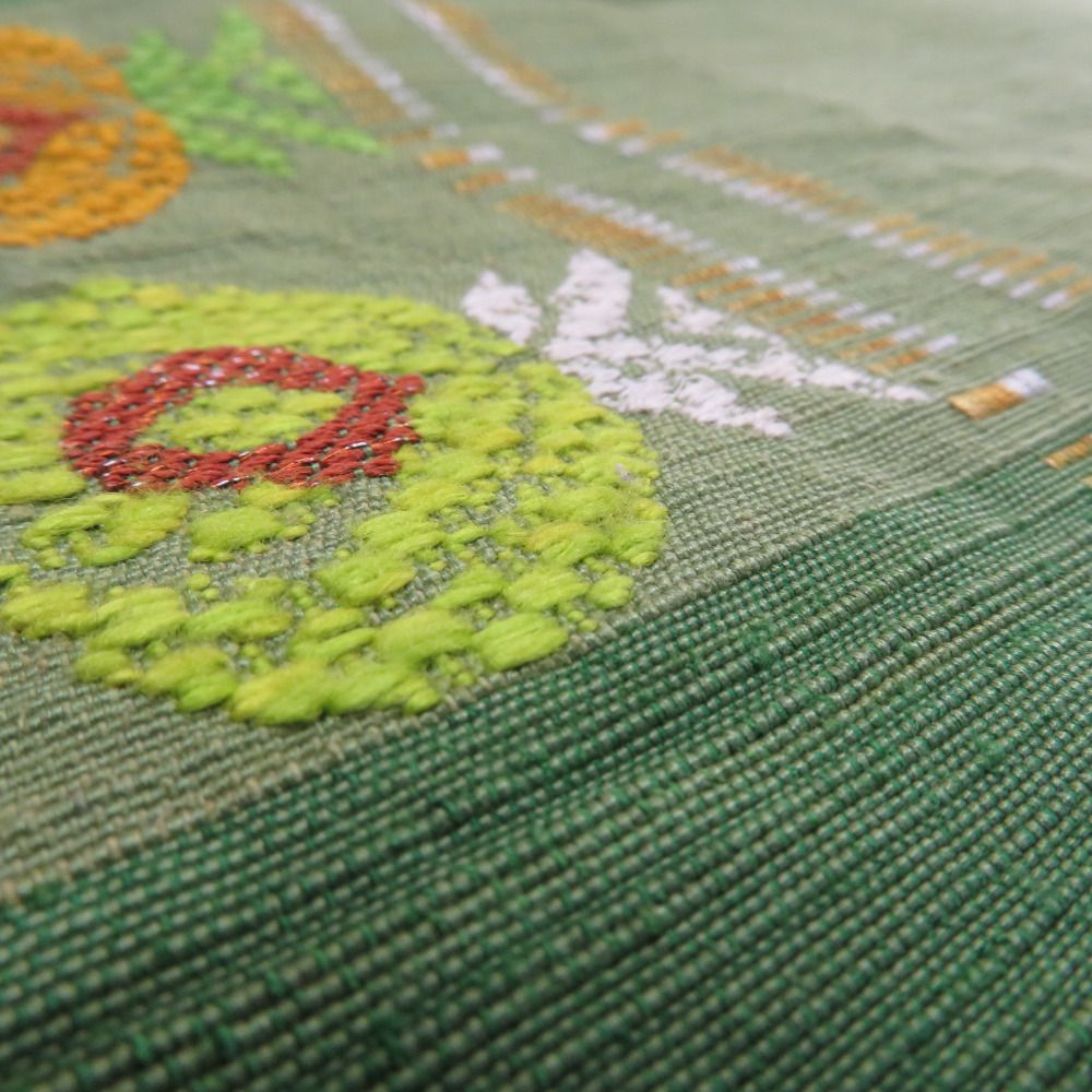 名古屋帯 緑色x黄色 織文様 エスニック調 縦線に花模様 松葉仕立て 六