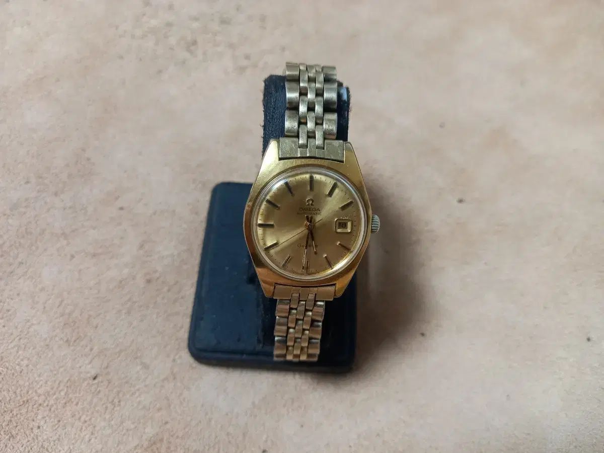 オメガ ヴィンテージ ジュネーブ オートマティック レディース ゴールド オーバーホール商品