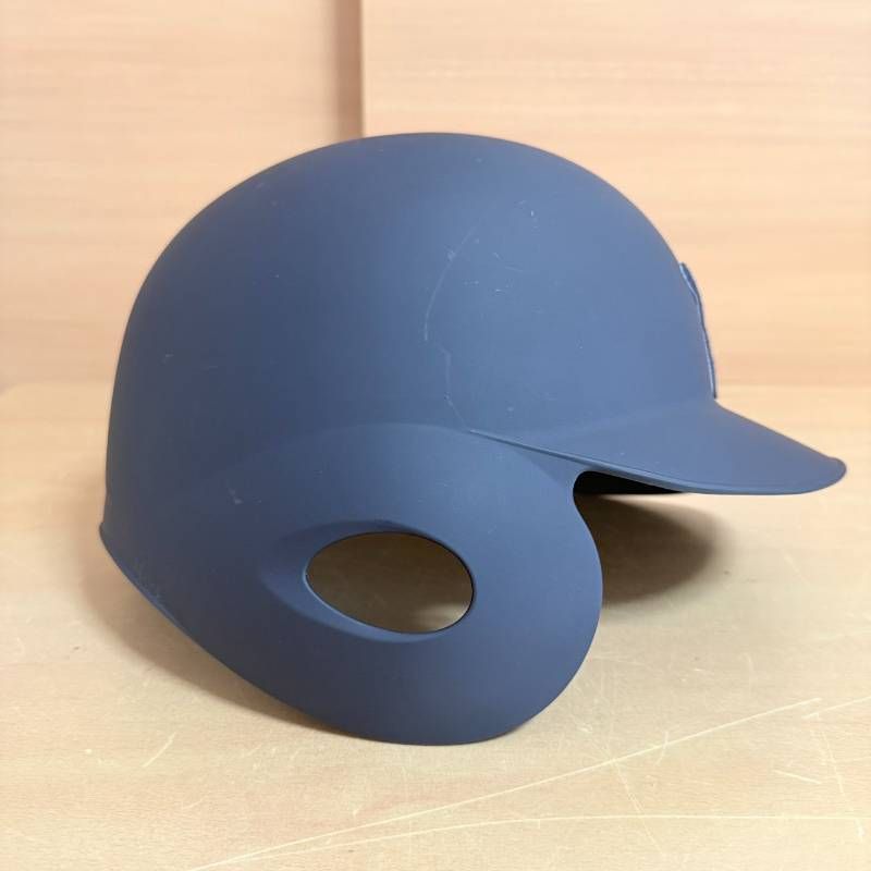 横浜 DeNA ベイスターズ ヘルメット NPB マーク 37番 実使用 プロ 野球