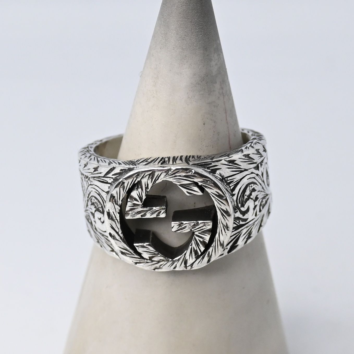 研磨済】GUCCI インターロッキングG アラベスク ワイド リング 17.5号