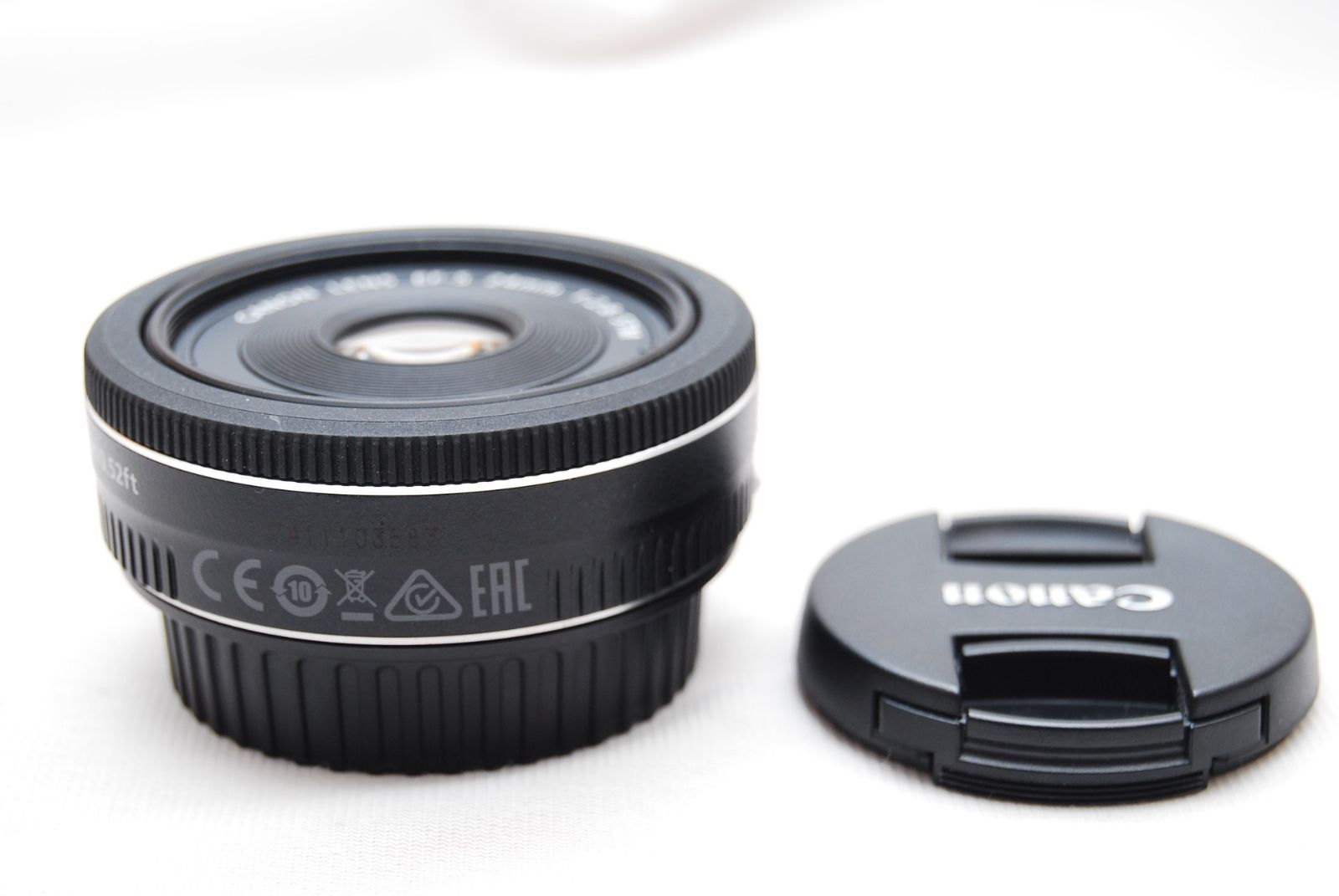 Canon 単焦点広角レンズ EF-S 24 mm F 2.8 STM フィルター付き