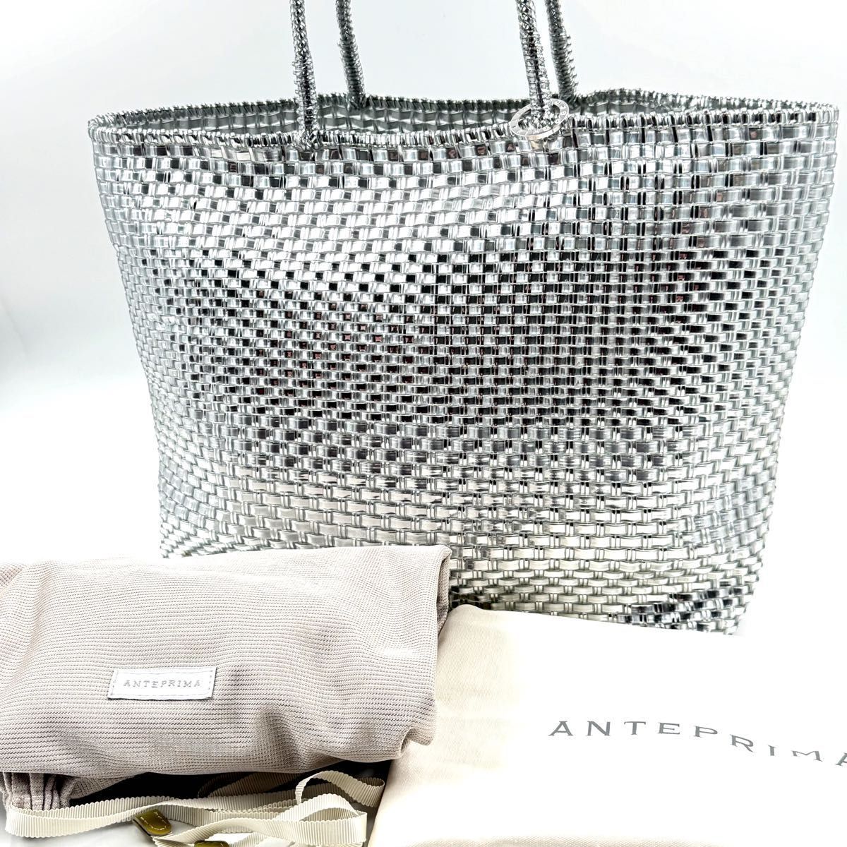 ANTEPRIMA アンテプリマ イントレッチオ ワイヤーバッグ シルバー