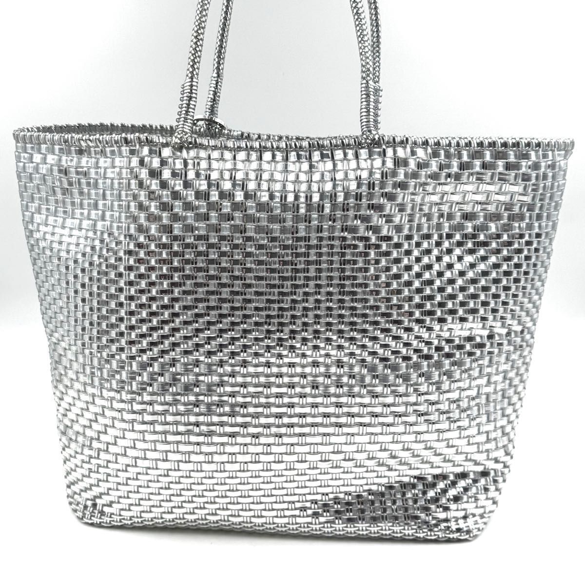 インナーバック付きアンテプリマのシルバーバック ANTEPRIMA アンテプリマ イントレッチオ ワイヤーバッグ シルバー