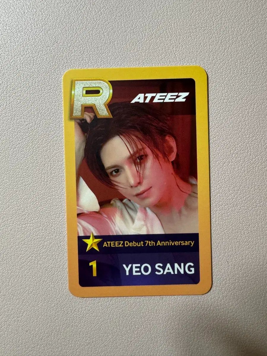 ATEEZ ヨサン 7周年記念 遊覧船 イベント 特典 トレカ ATEEZ（エイティーズ・アチズ） 遊覧船 特典 シュー スティーズ ヨサン