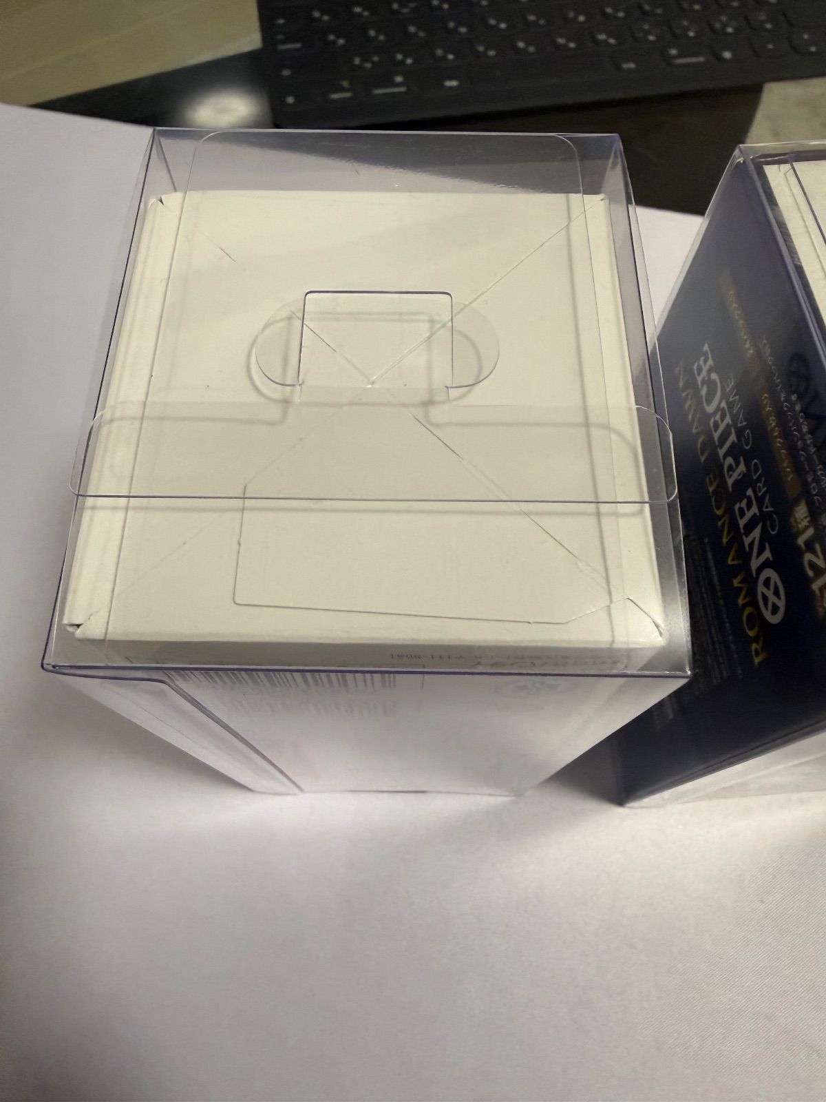 ワンピースカード　新時代の主役　ロマンスドーン　1BOXずつ テープ付新品未開封 ワンピースカード 新時代の主役 ロマンスドーン 各1BOX テープ付き