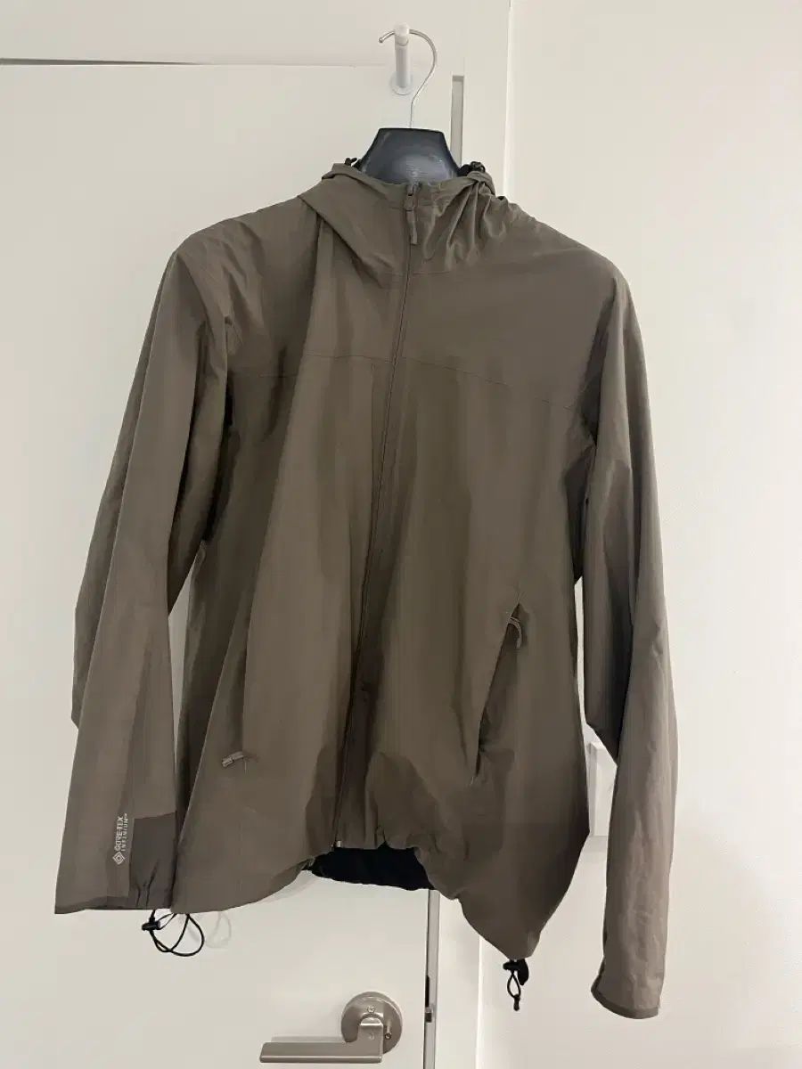 ARC TERYX アークテリクス ソラーノ アルケミ