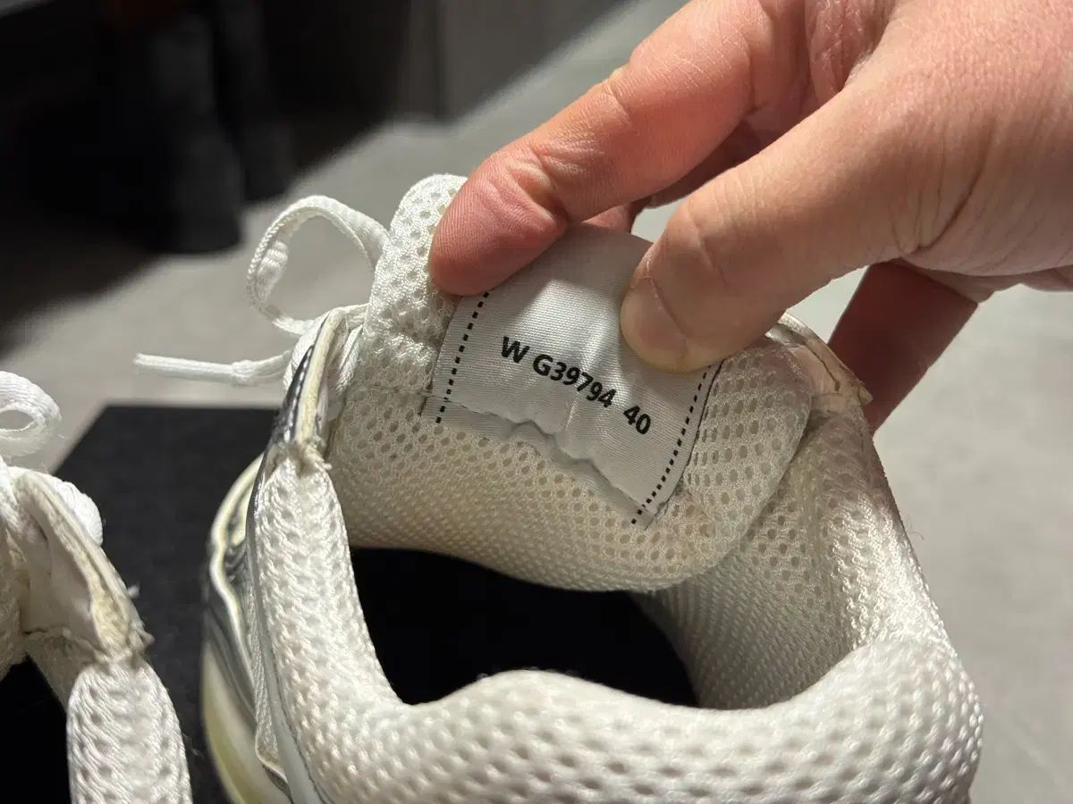 CCロゴ スニーカー