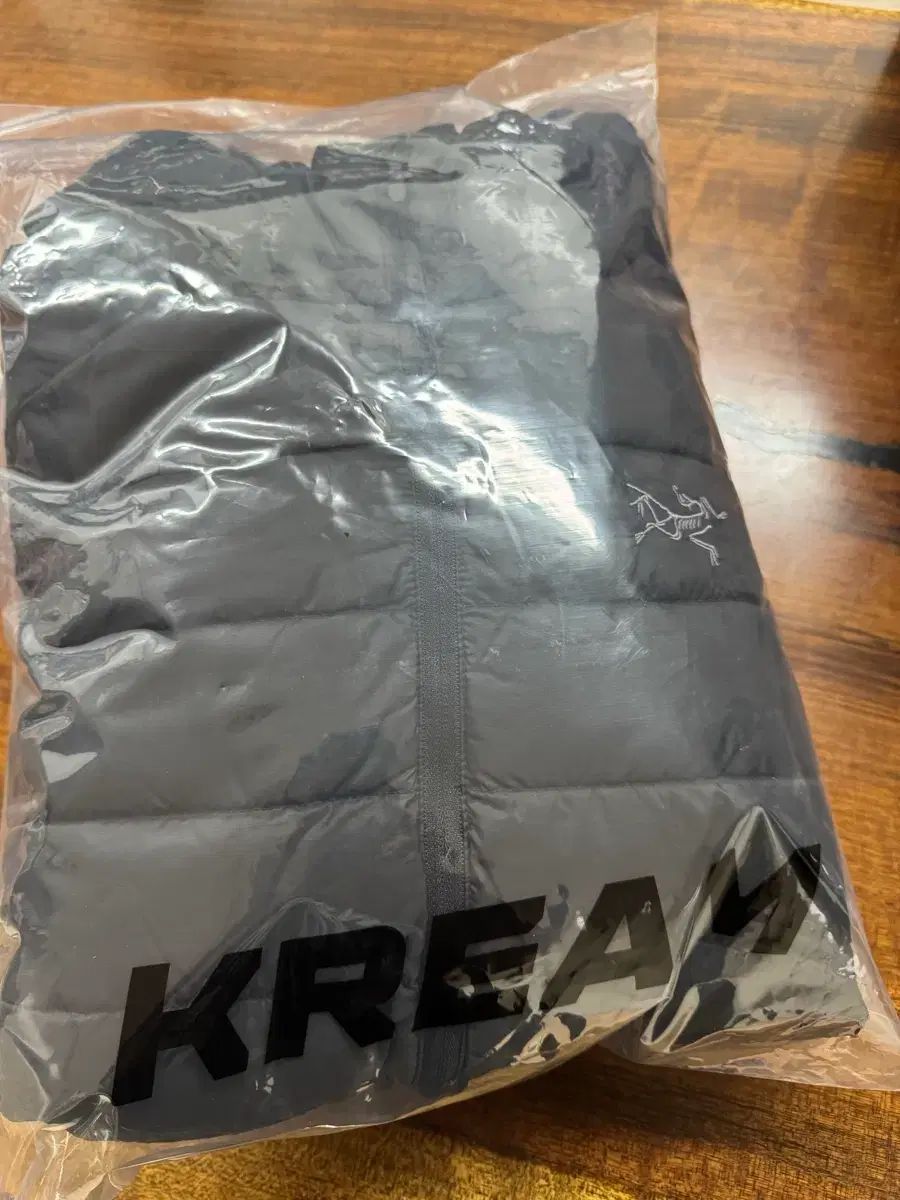 ARC TERYX Cerium アークテリクス セリウム フーディー ブラック m