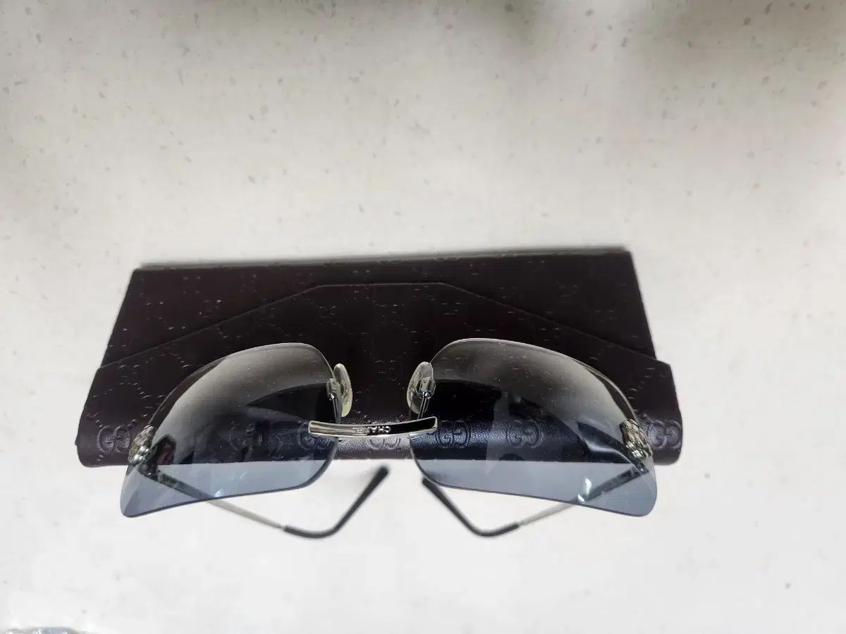 シャネルメタル サングラス