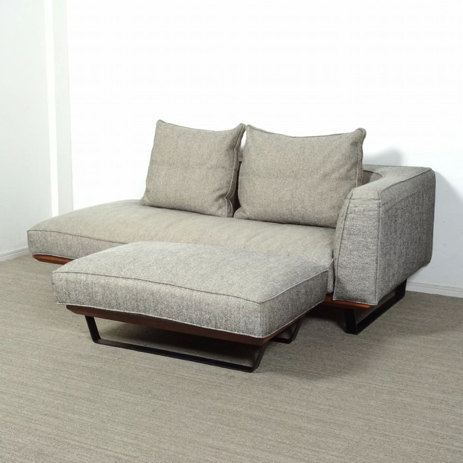 ◾︎SELUNO◾︎ 【展示良品】HUKLA フクラ KASTOR / カストール カウチ