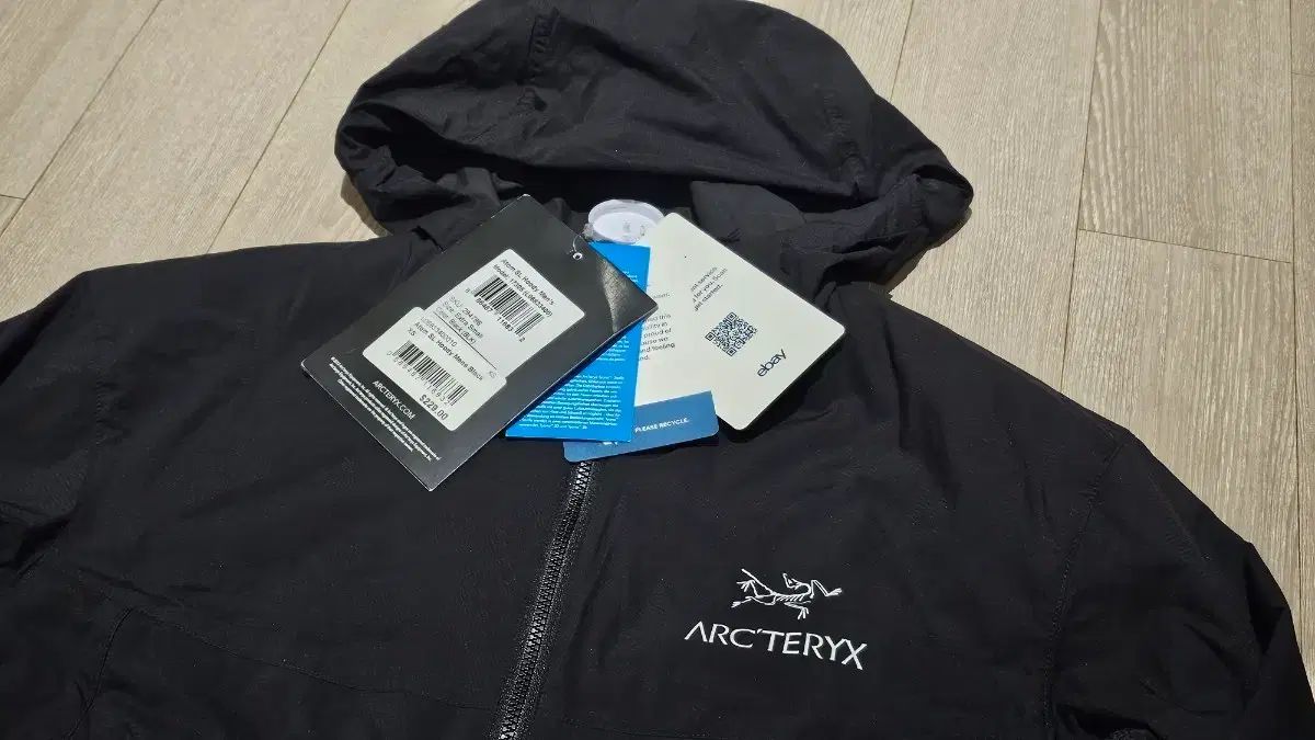 ARC TERYX アークテリクス Atom アトム SL フーディー ブラック XS