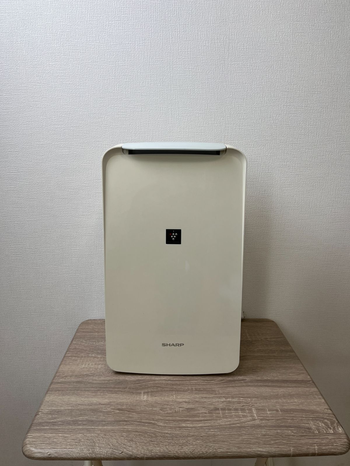 SHARP 除湿機 CV-J71-W 2019年製 - メルカリ