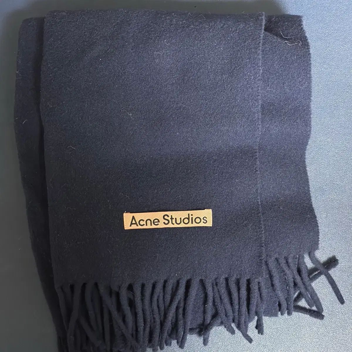 Acne Studios フリンジマフラー Acne Studious ウール フリンジ マフラー 200×45