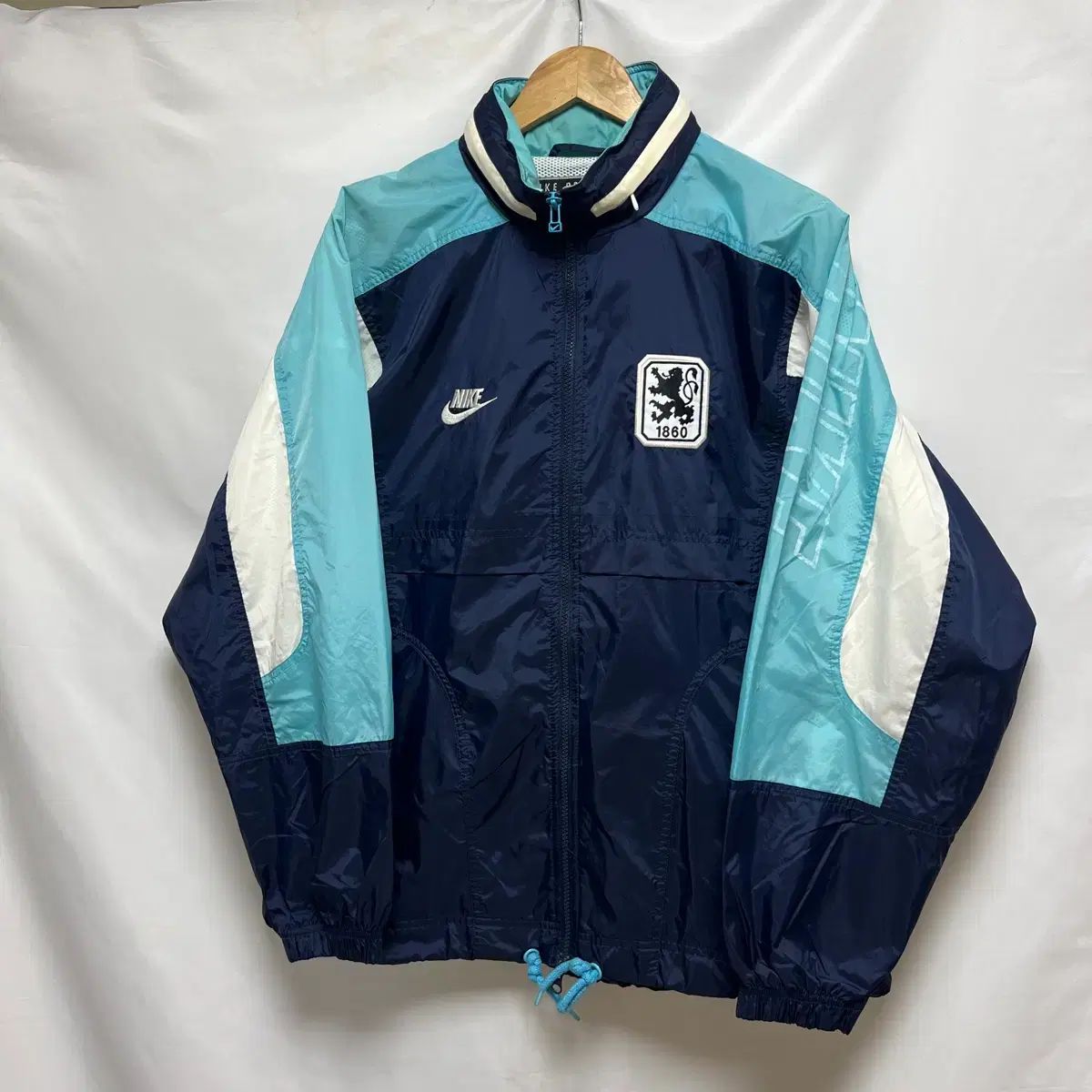 【正規品】FCバイエルン・ミュンヘン 00/01 C/L専用モデル 正規品/海外M NIKE FCバイエルン・ミュンヘン1860 オールドスクール