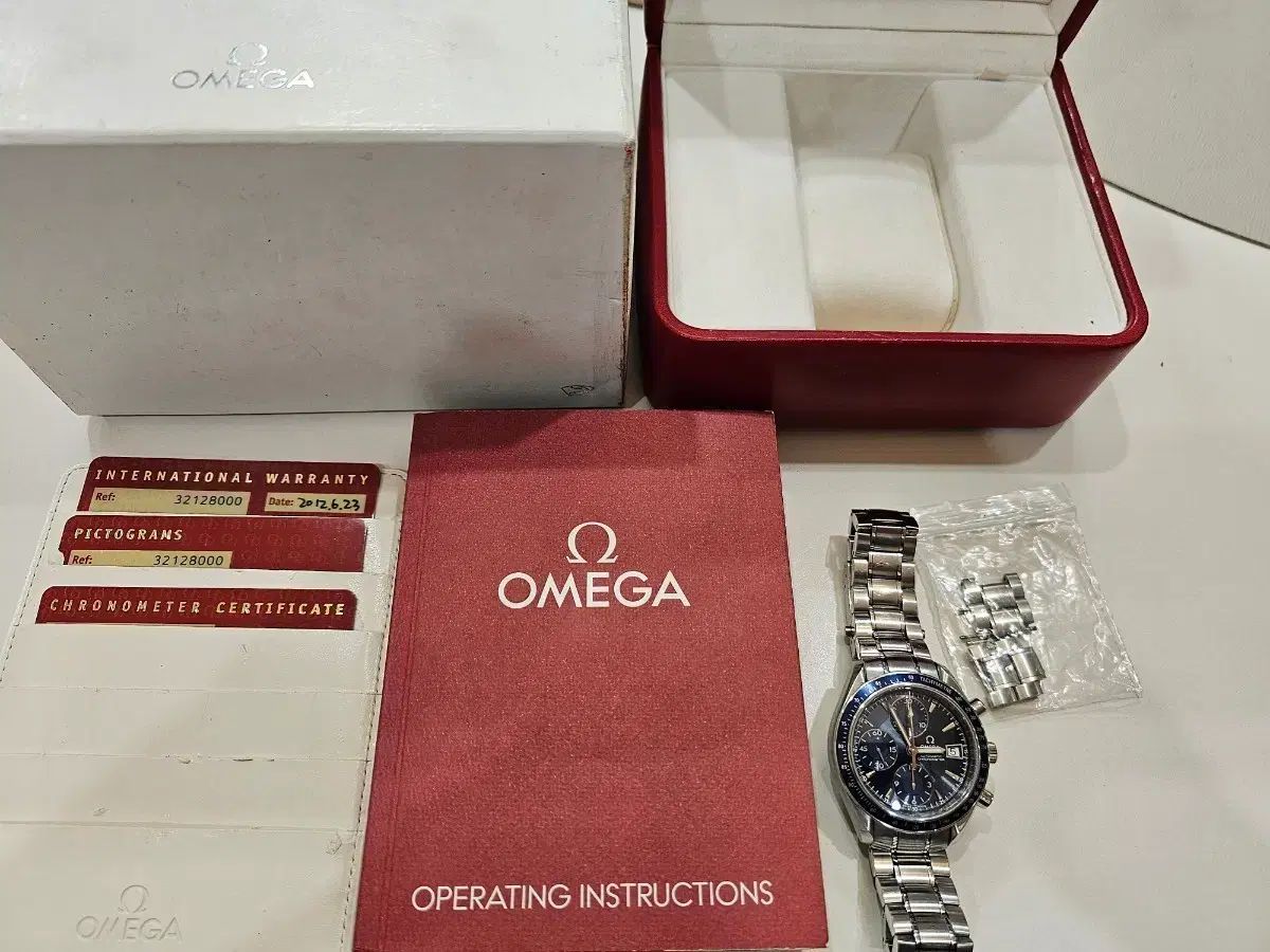 オメガ スピードマスター デニム版 40ミリ