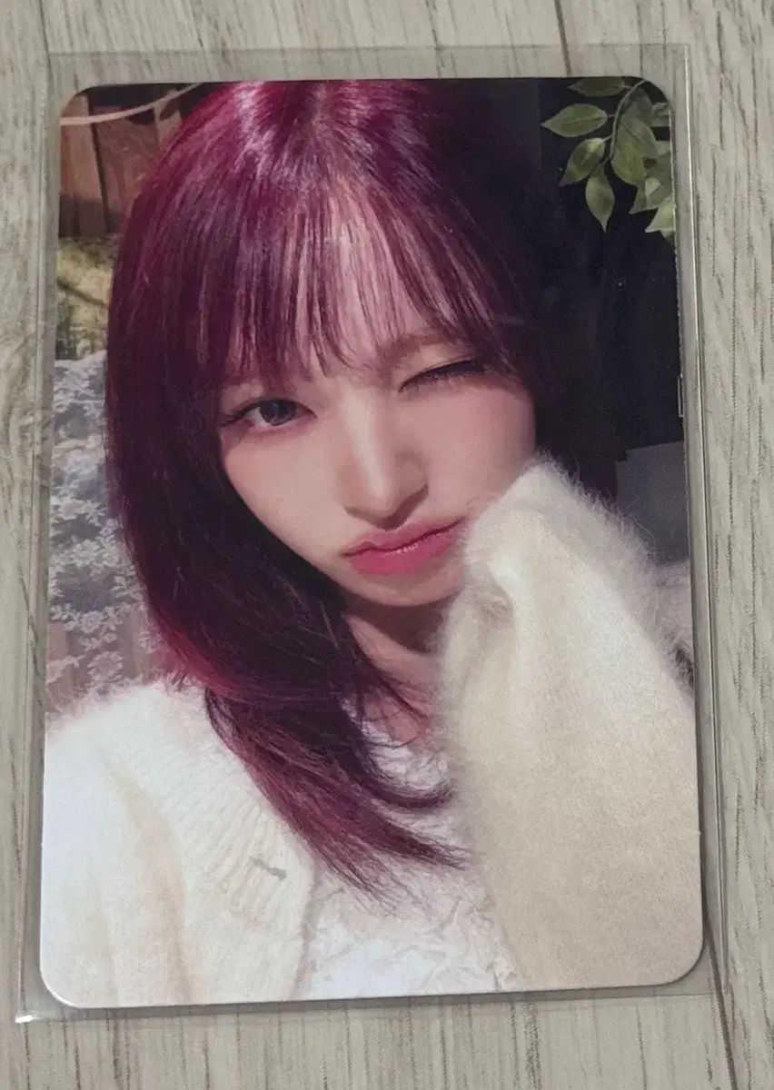 IVE リズ　SBS 歌謡祭　サノク　トレカ　公開放送 IVE（アイヴ）歌謡大祭典 リズ(LIZ) 公開番組 サノク トレカ - メルカリ