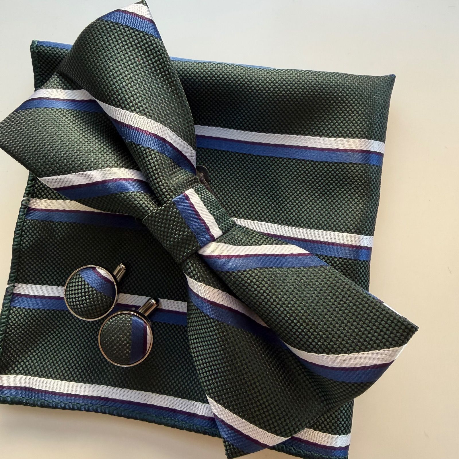 ⑤-8 蝶ネクタイ ポケットチーフ カフス3点セット - メルカリ