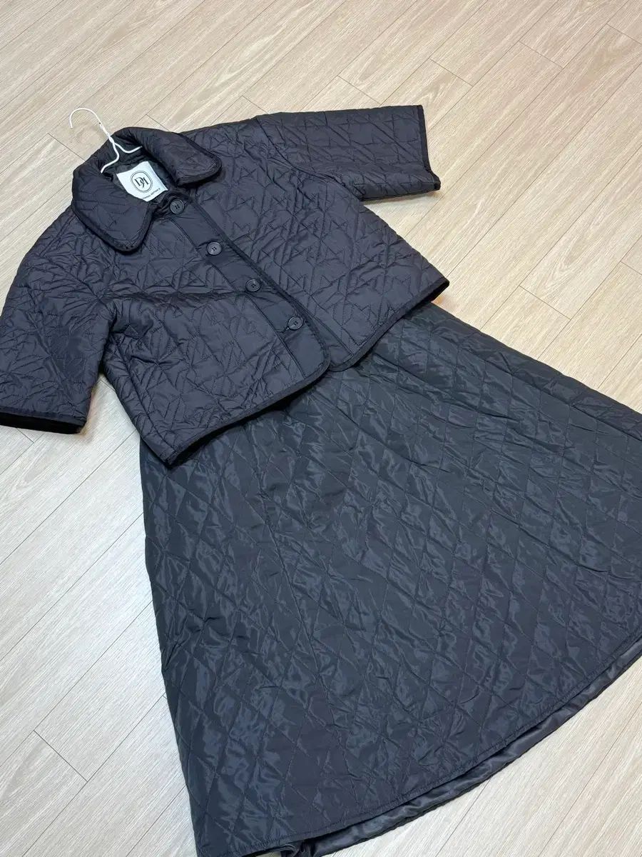 ドゥマール キルティング セットアップ