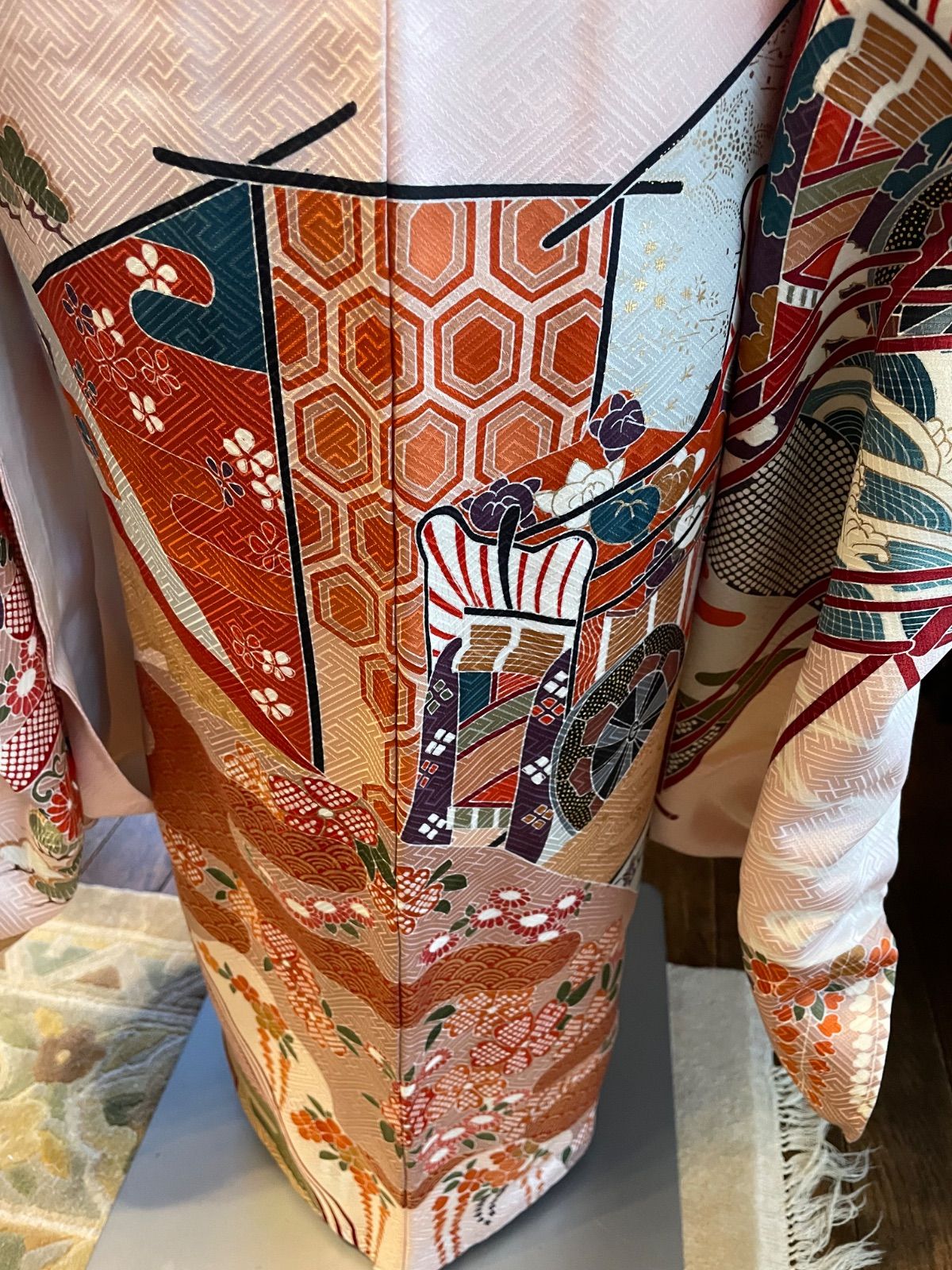  ♥品 中振袖 豪華な柄行き 正絹 振袖 着物