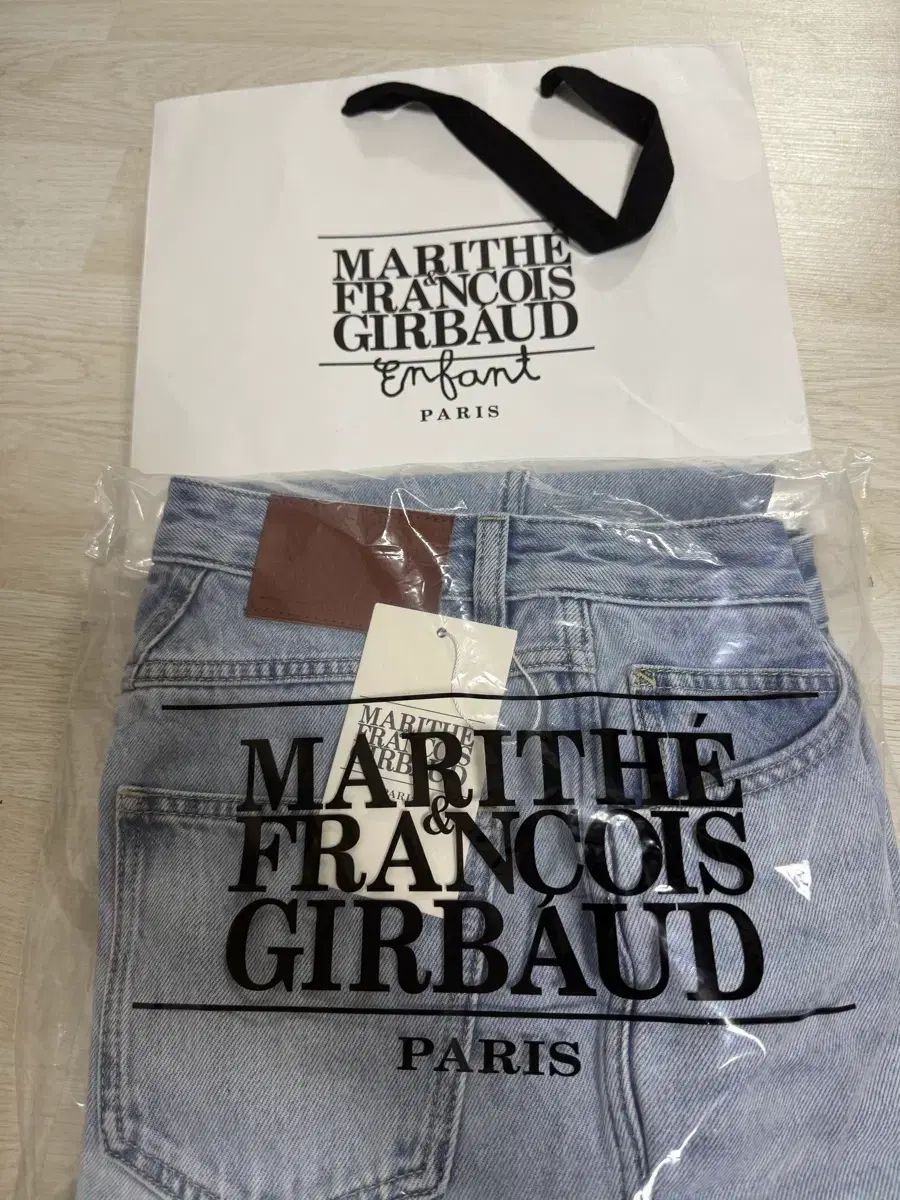 W マリテフランソワジルボー HIGH STRAIGHT DENIM PANTS