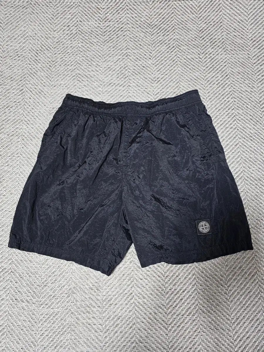 ストーンアイランド ナイロン スイム パンツ