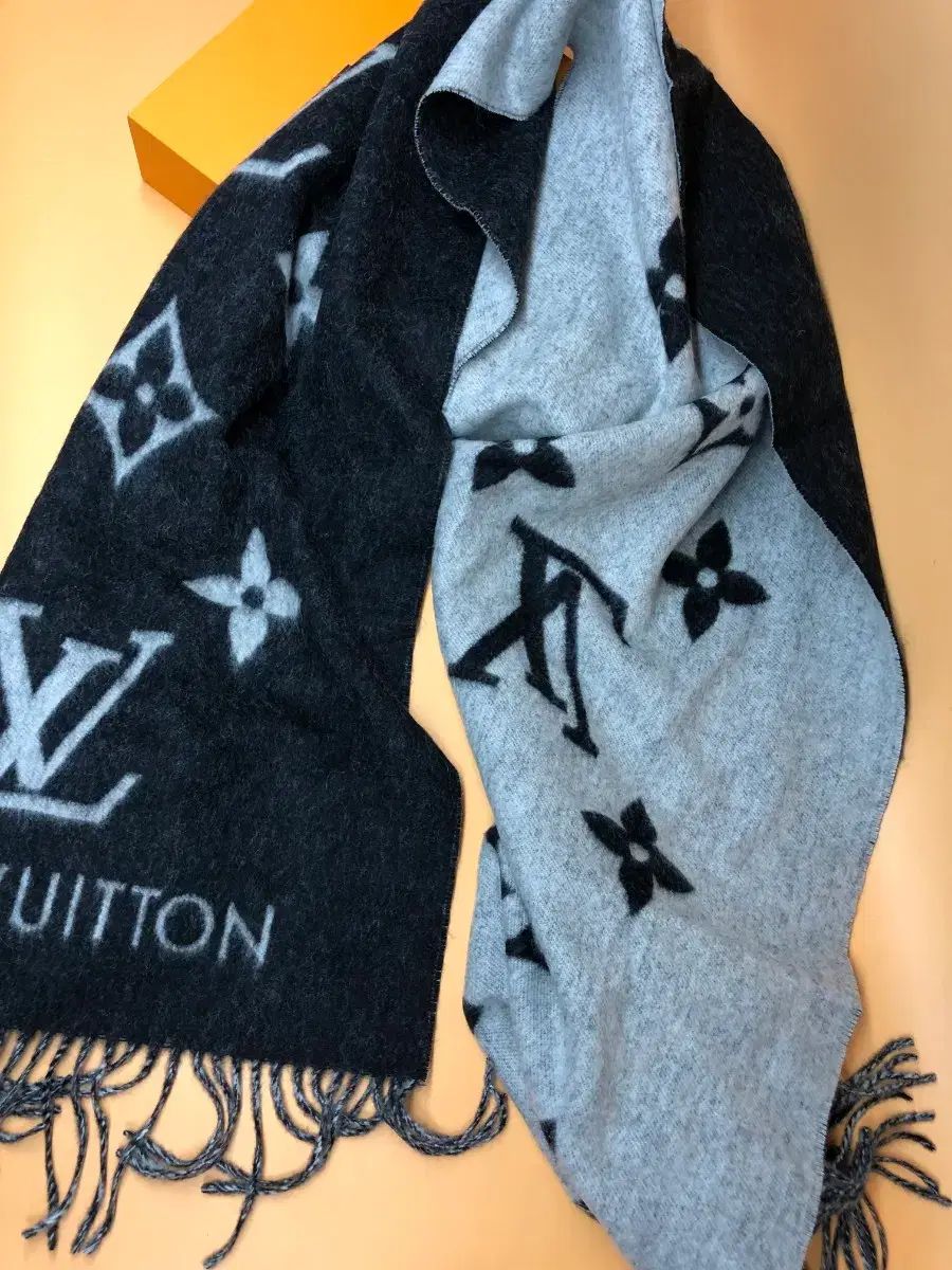  ルイヴィトン ブラック 숄 モノグラム スカーフ マフラー 小物