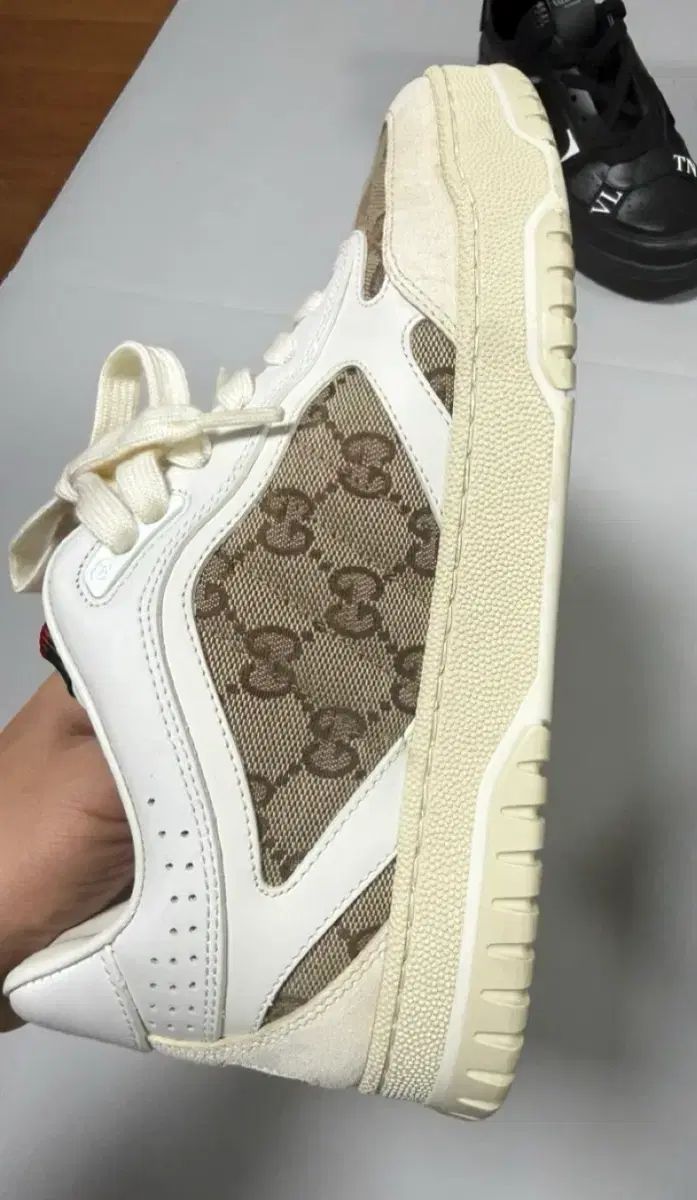  25 FW グッチ リーウェブ スニーカー 25. スニーカー 靴