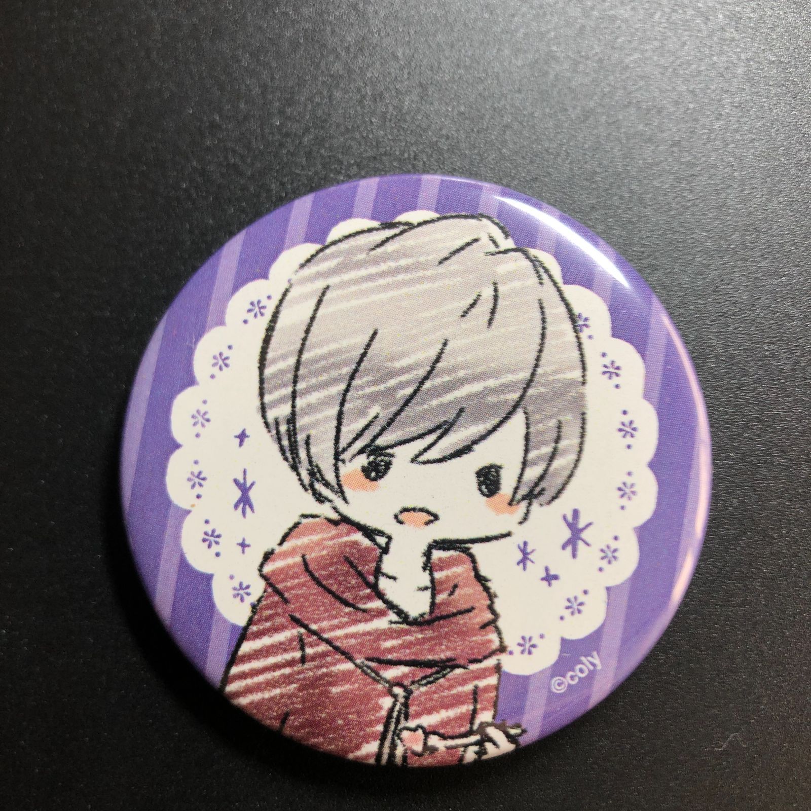 スタンドマイヒーローズ 都築 京介 スタマイ 缶バッジ - メルカリ