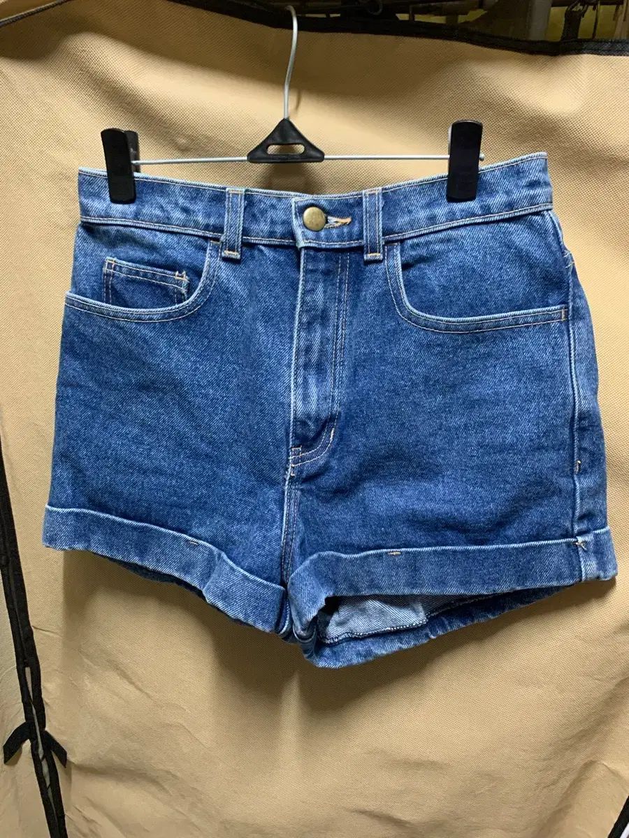 アメリカンアパレル デニムショートパンツ