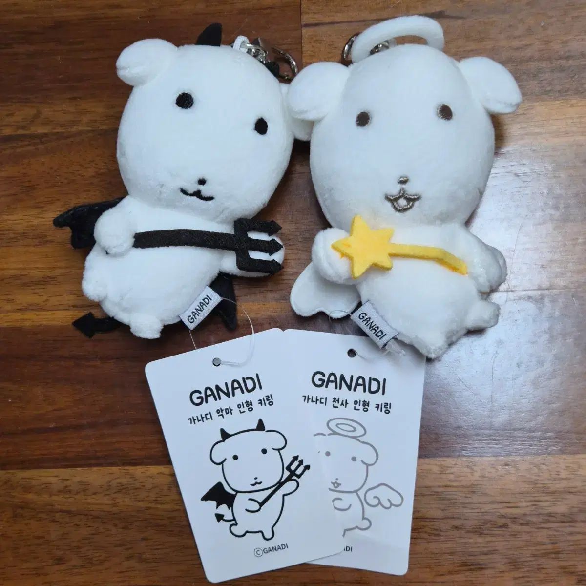 カナディ ポップアップ 天使悪魔 たい焼きトラッパーハット ぬいぐるみキーホルダー