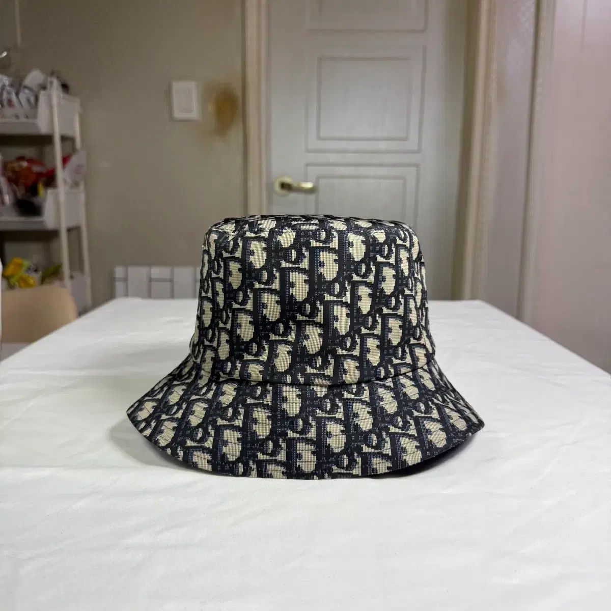 スモール ディオール オブリーク フリース テディ D リバーシブル クロッシュ バケット ハット 帽子